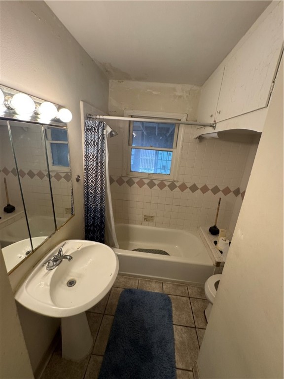401 Homecrest St Property Photo 14