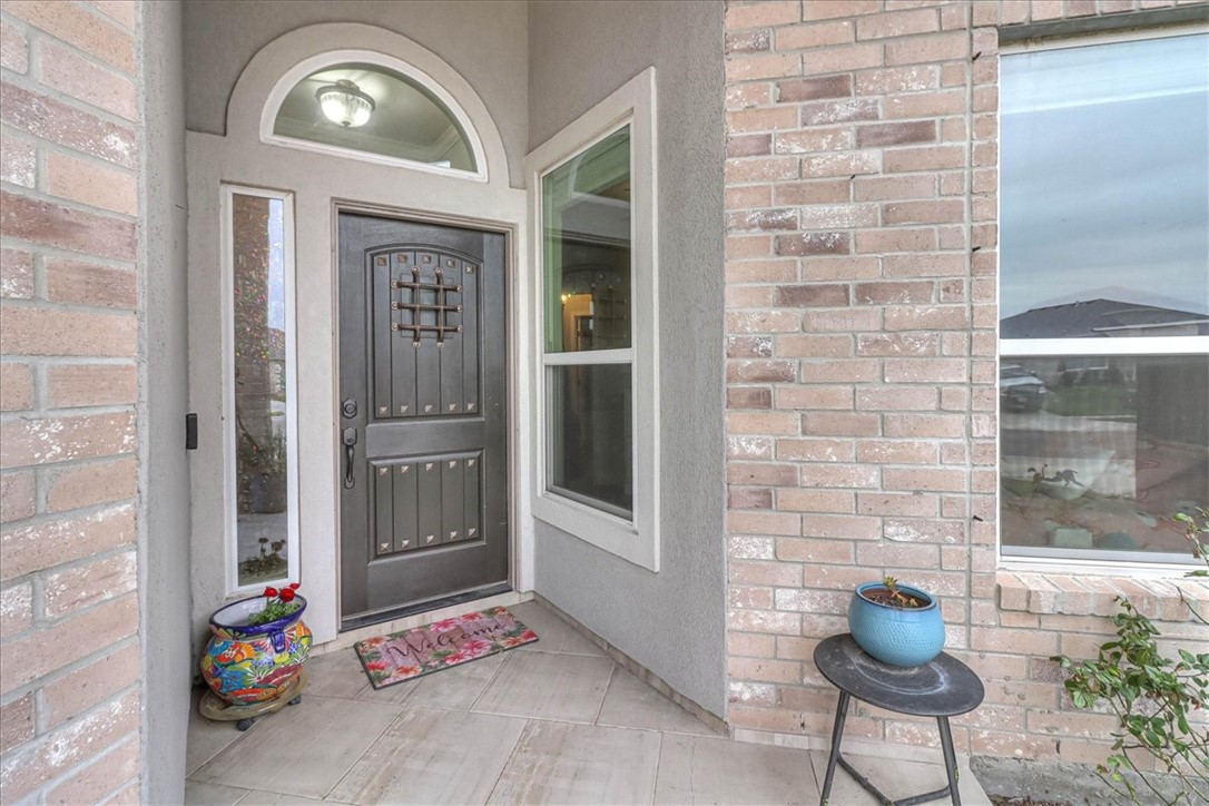 3833 Pennine Way Property Photo 6