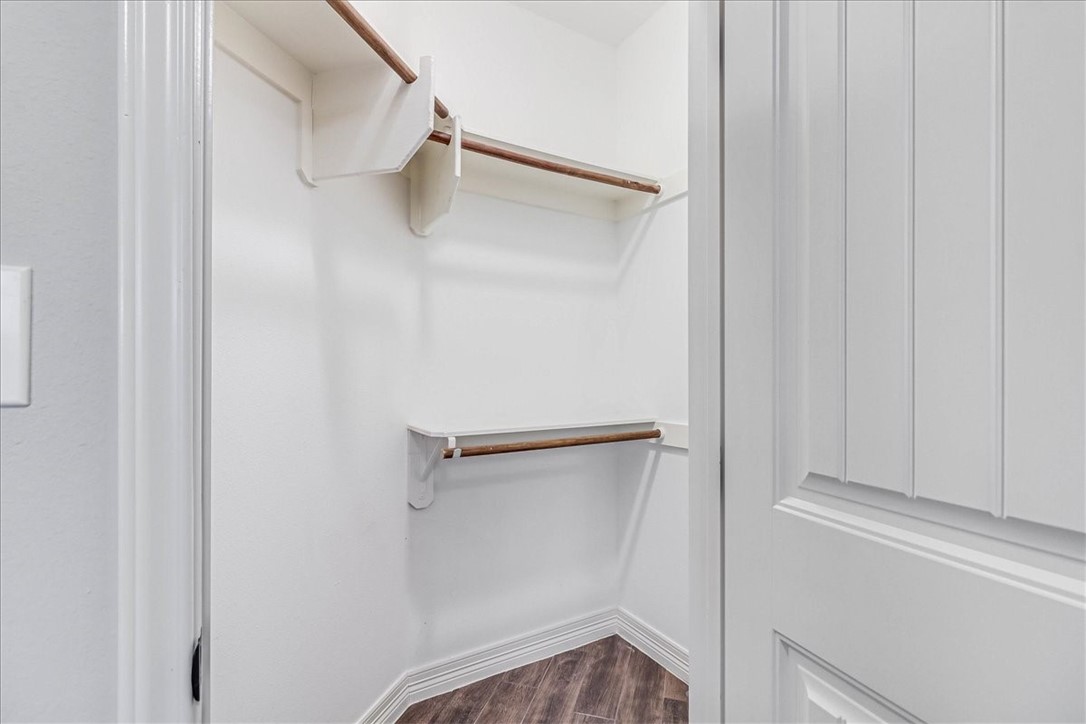 3833 Pennine Way Property Photo 36