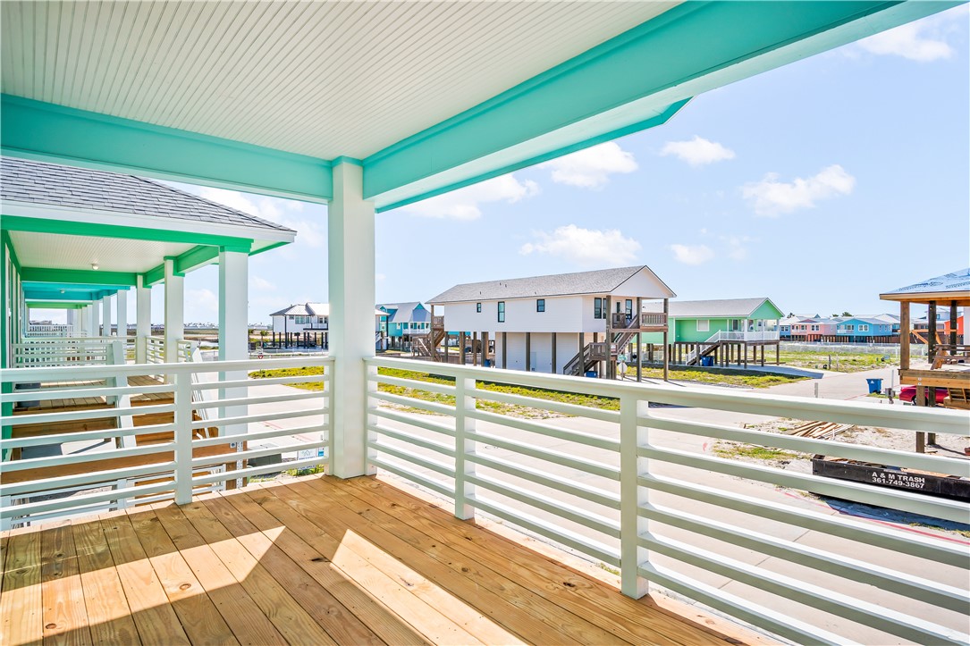 256 Flounder Dr Property Photo 4