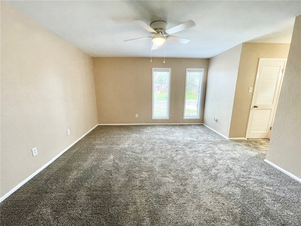 1515 Crestview Dr Property Photo 20