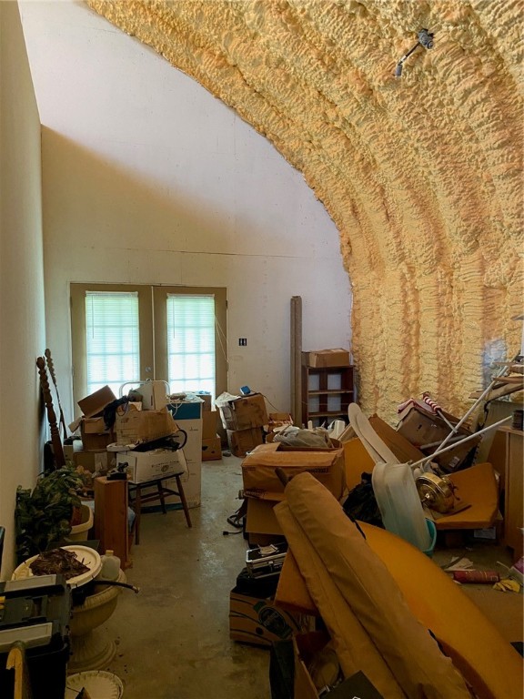 200 Cliff Road Property Photo 25