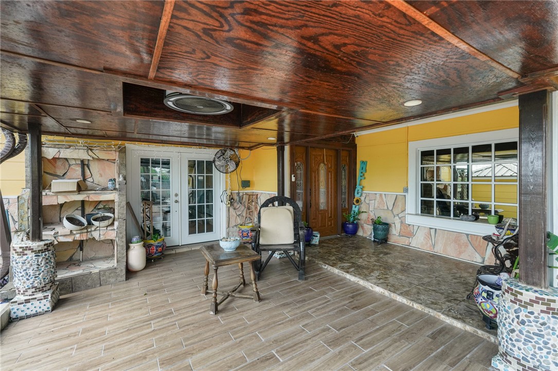 1202 Hwy 44 Property Photo 26