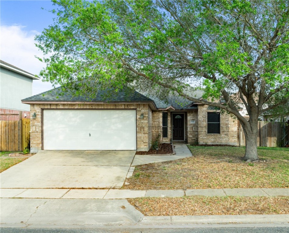 7918 Mitra Pkwy Property Photo