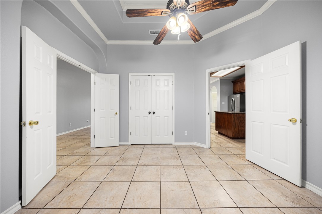 8201 Azimuth Ct Property Photo 6