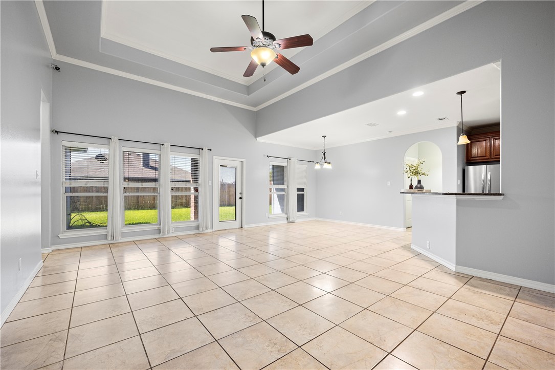 8201 Azimuth Ct Property Photo 8