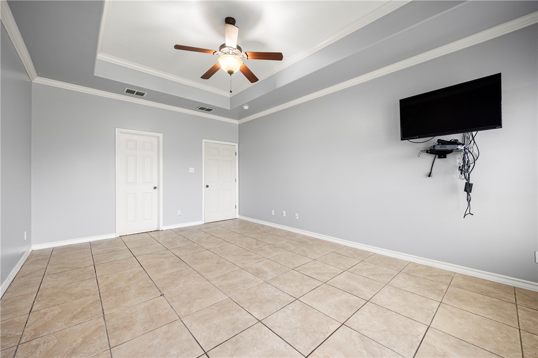 8201 Azimuth Ct Property Photo 14