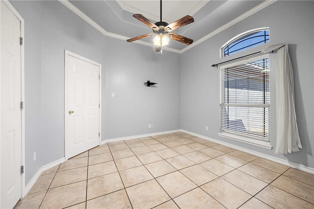 8201 Azimuth Ct Property Photo 23
