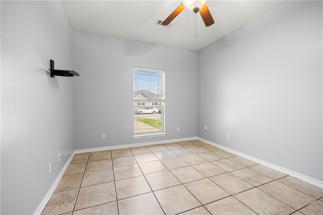 8201 Azimuth Ct Property Photo 25