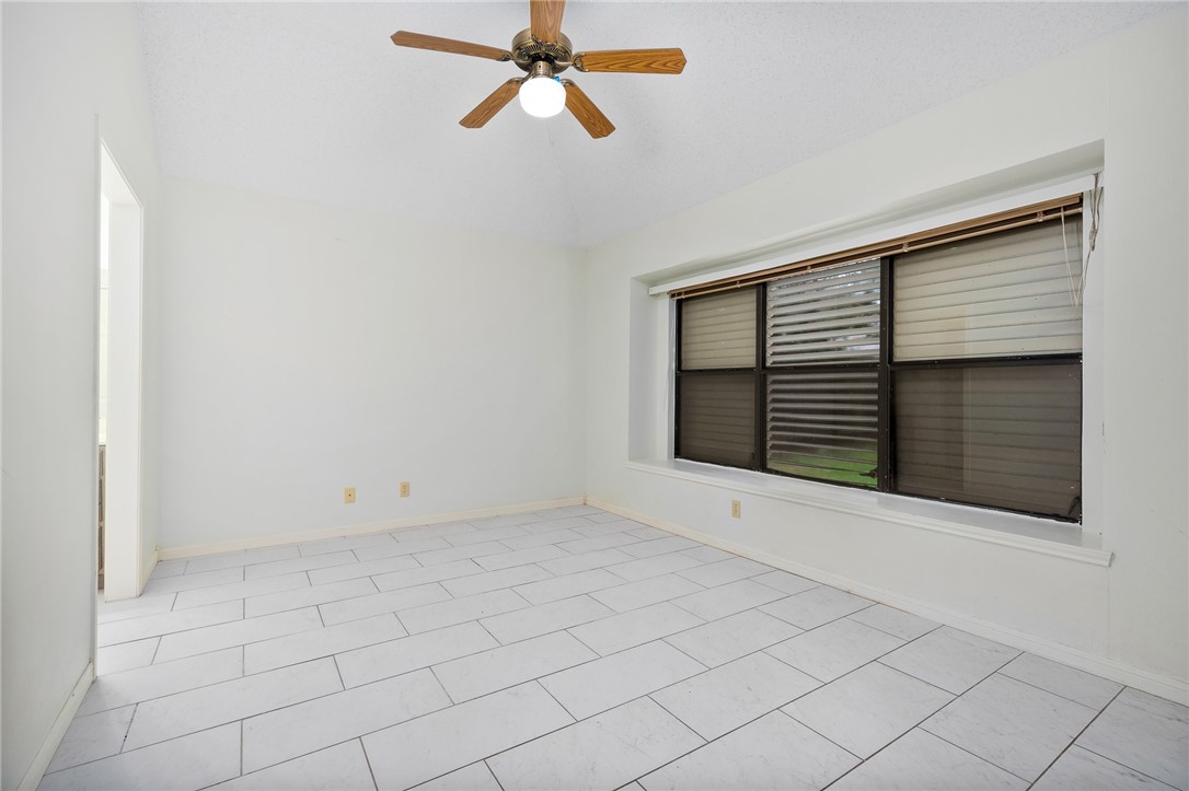 2991 Lakeview East Dr Property Photo 14
