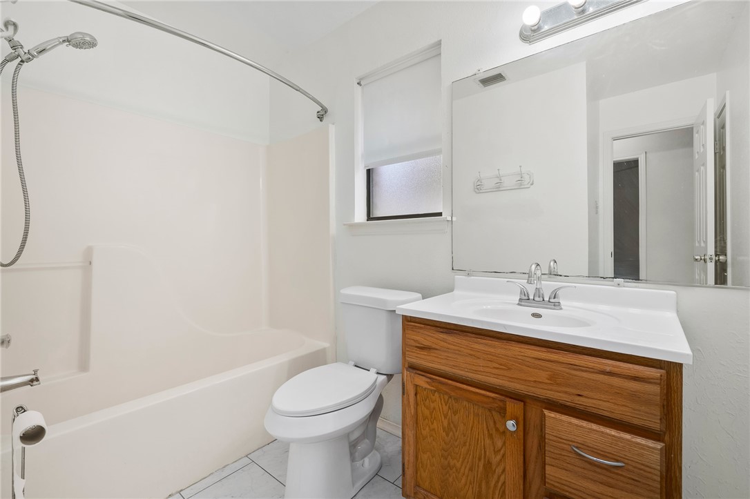 2991 Lakeview East Dr Property Photo 19
