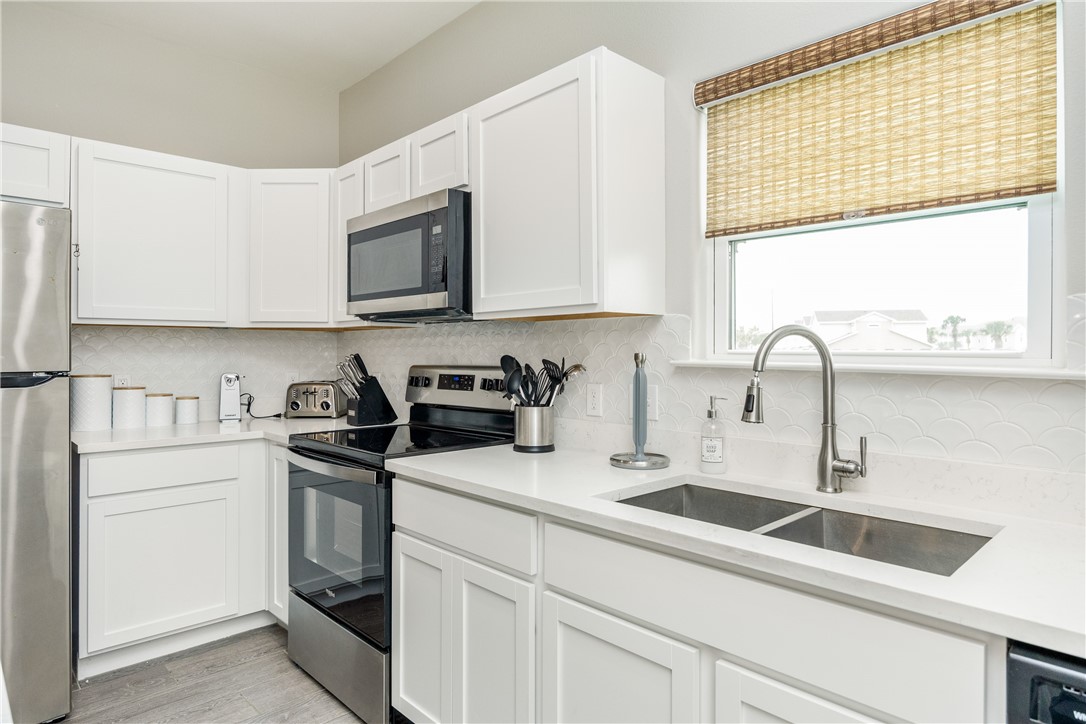 15102 Boca Grandi Dr Property Photo 14