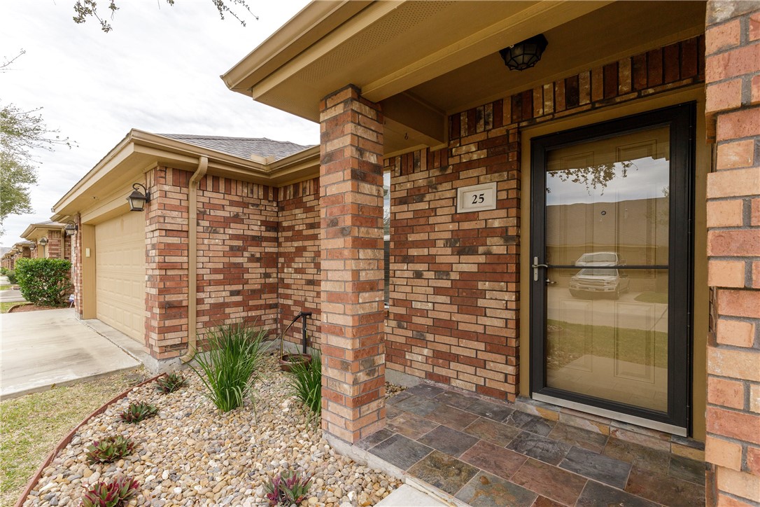 Dawson Ridge Twnhms Real Estate Listings Main Image
