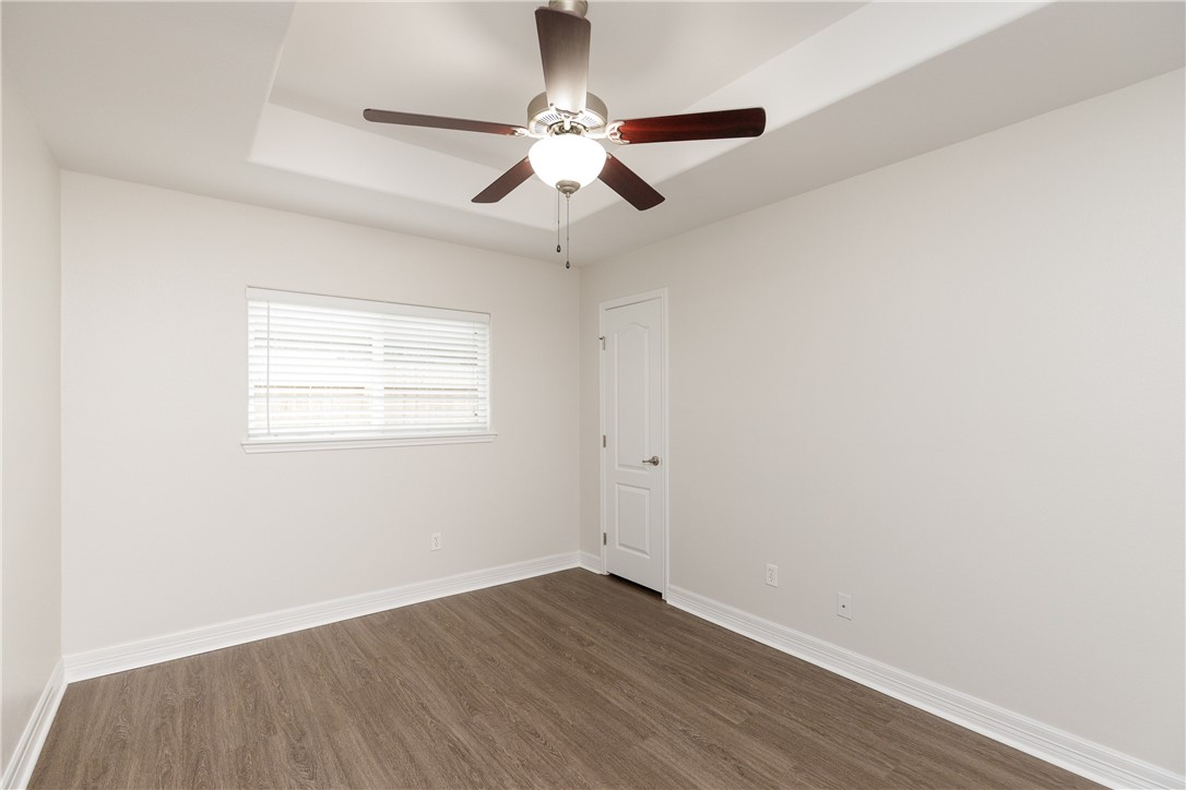 4750 Grand Junction Dr 25 Property Photo 30