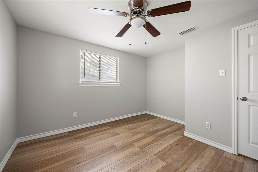 430 Antares Dr Property Photo 7