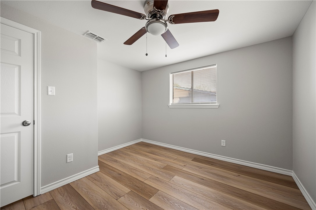 430 Antares Dr Property Photo 9