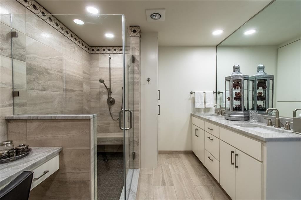 4500 Ocean Dr 2-c Property Photo 24