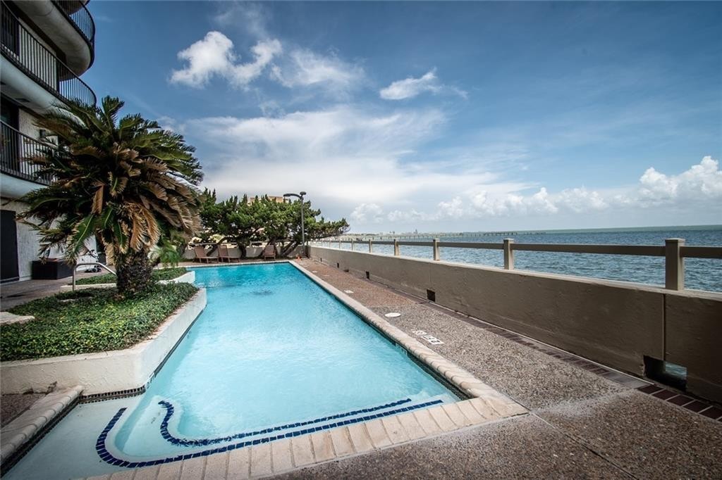4500 Ocean Dr 2-c Property Photo 37
