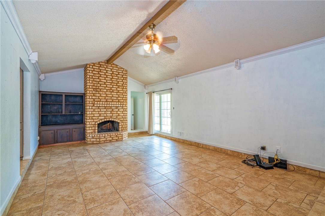 4301 Woodland Creek Dr Property Photo 14