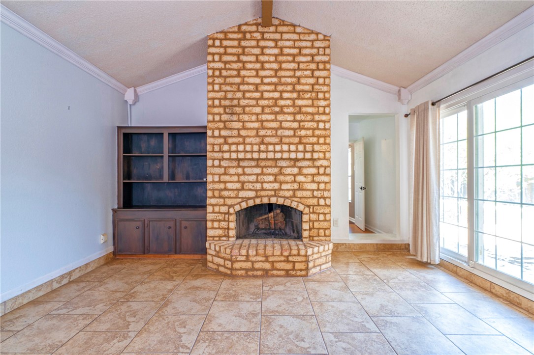 4301 Woodland Creek Dr Property Photo 16