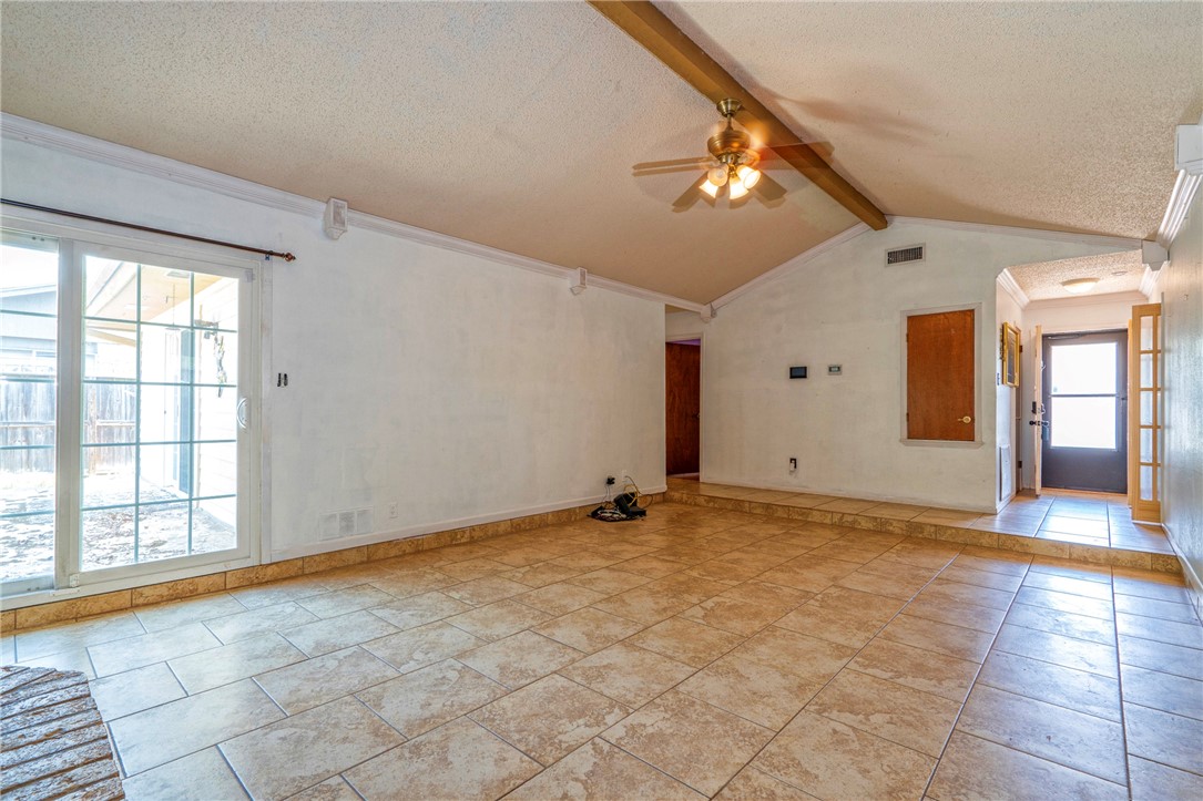 4301 Woodland Creek Dr Property Photo 17