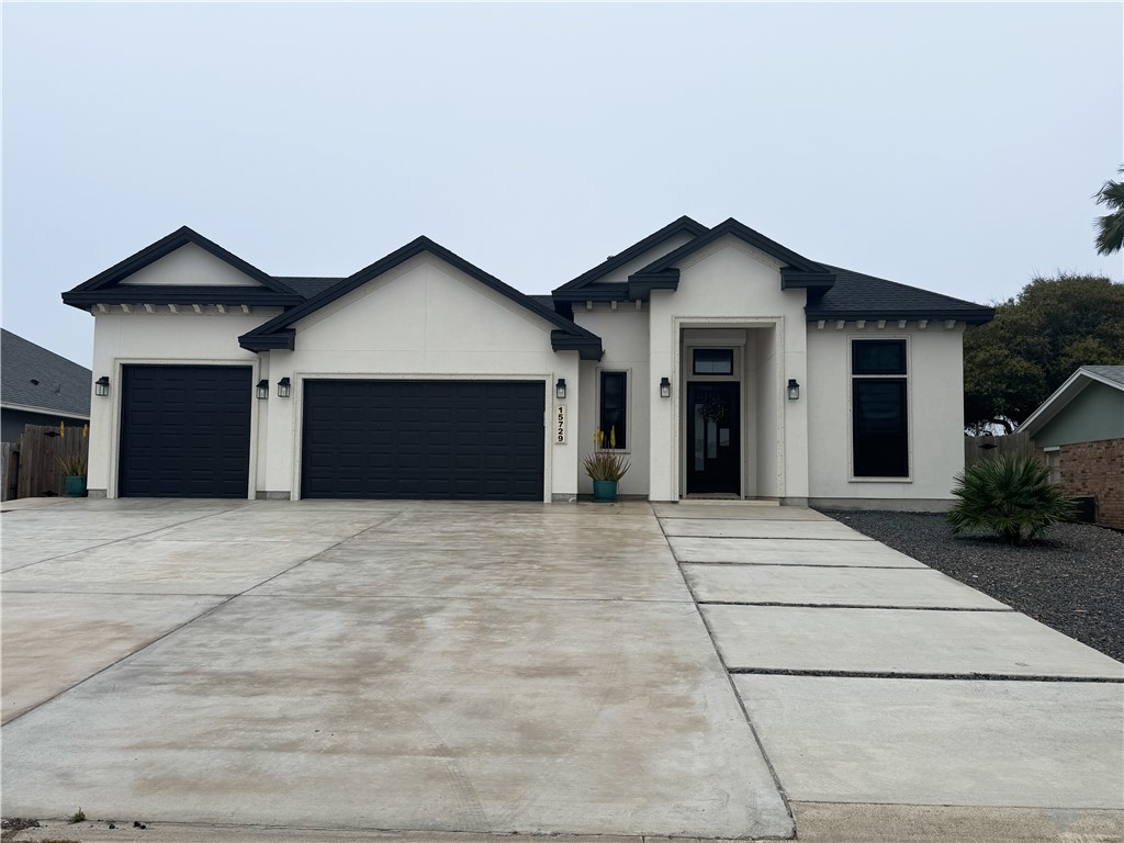 15729 Finistere St Property Photo 1