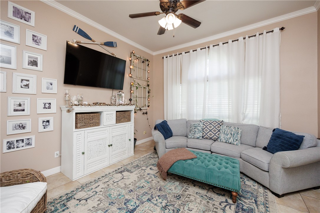 4114 Cross River Dr Property Photo 7