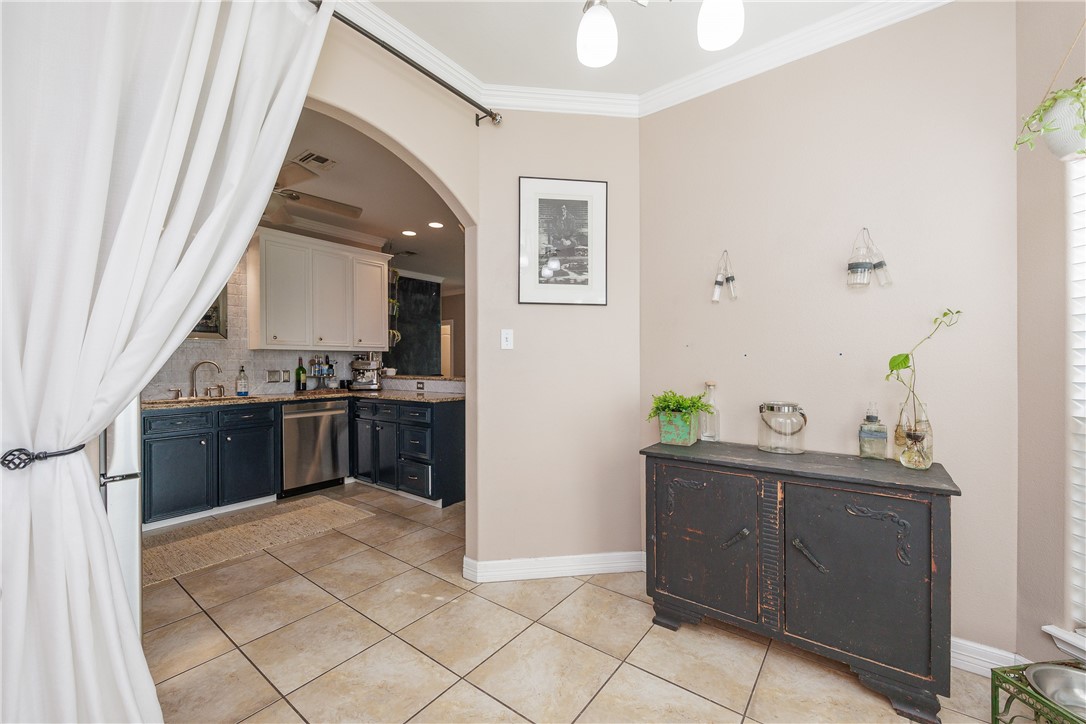 4114 Cross River Dr Property Photo 12