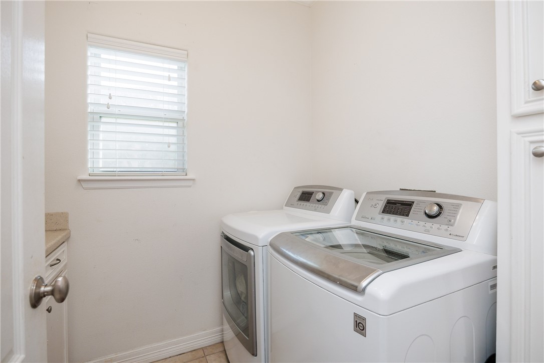 4114 Cross River Dr Property Photo 22
