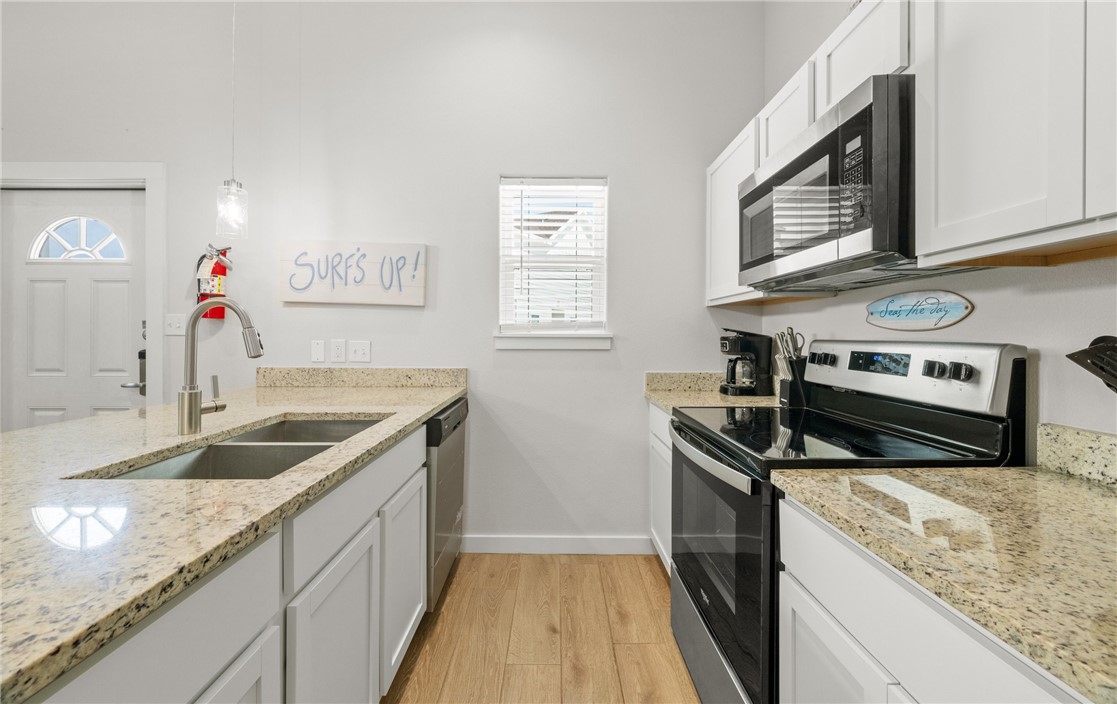 15101 Boca Grandi Dr Property Photo 7