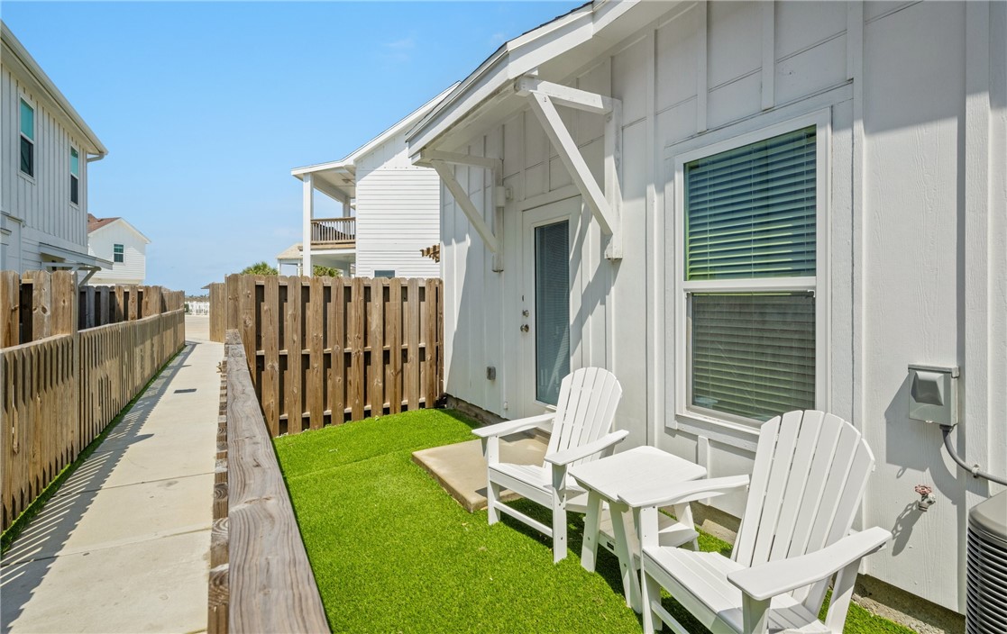 15101 Boca Grandi Dr Property Photo 13
