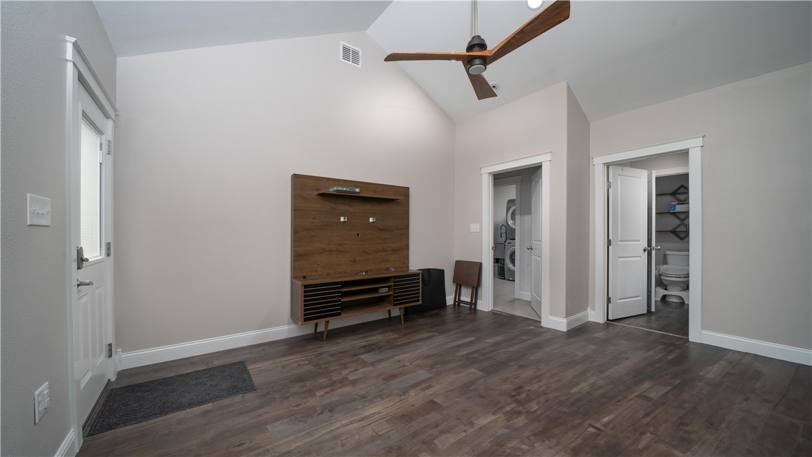 418 W Lee Ave Property Photo 19