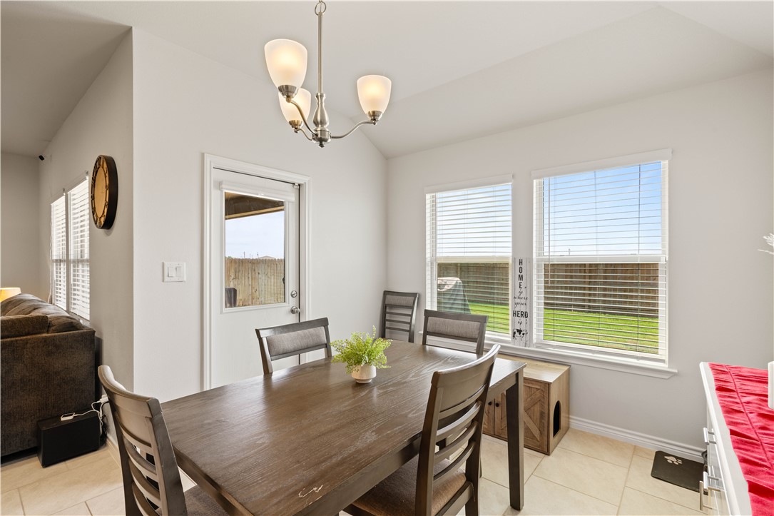 12033 Drogo Dr Property Photo 12