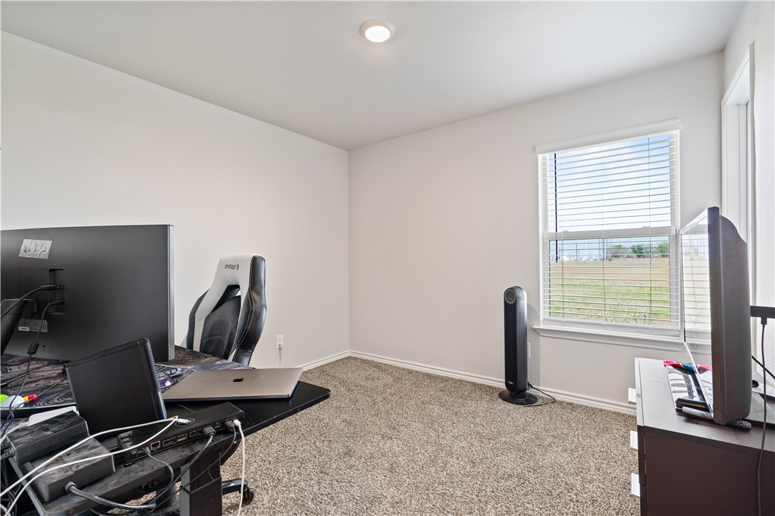 12033 Drogo Dr Property Photo 20