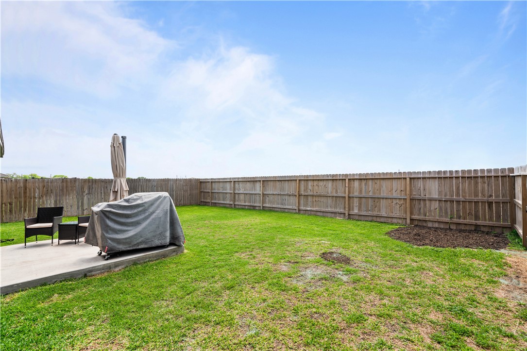 12033 Drogo Dr Property Photo 38