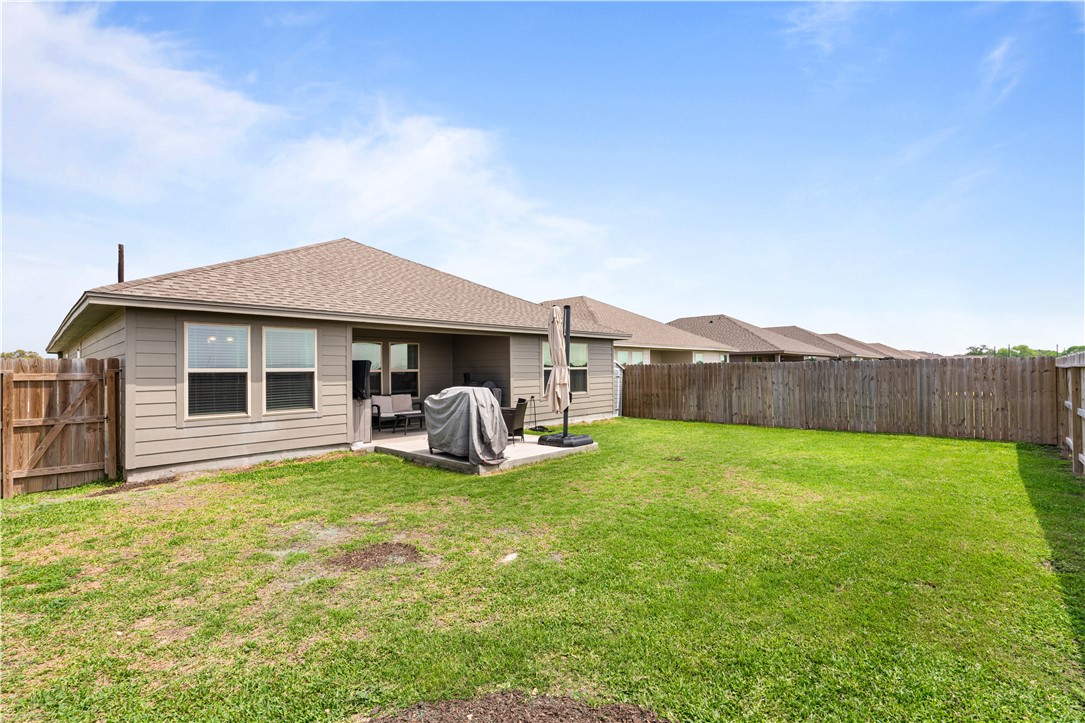 12033 Drogo Dr Property Photo 39