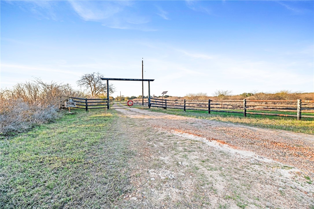 3052 Charco Road Property Photo 2