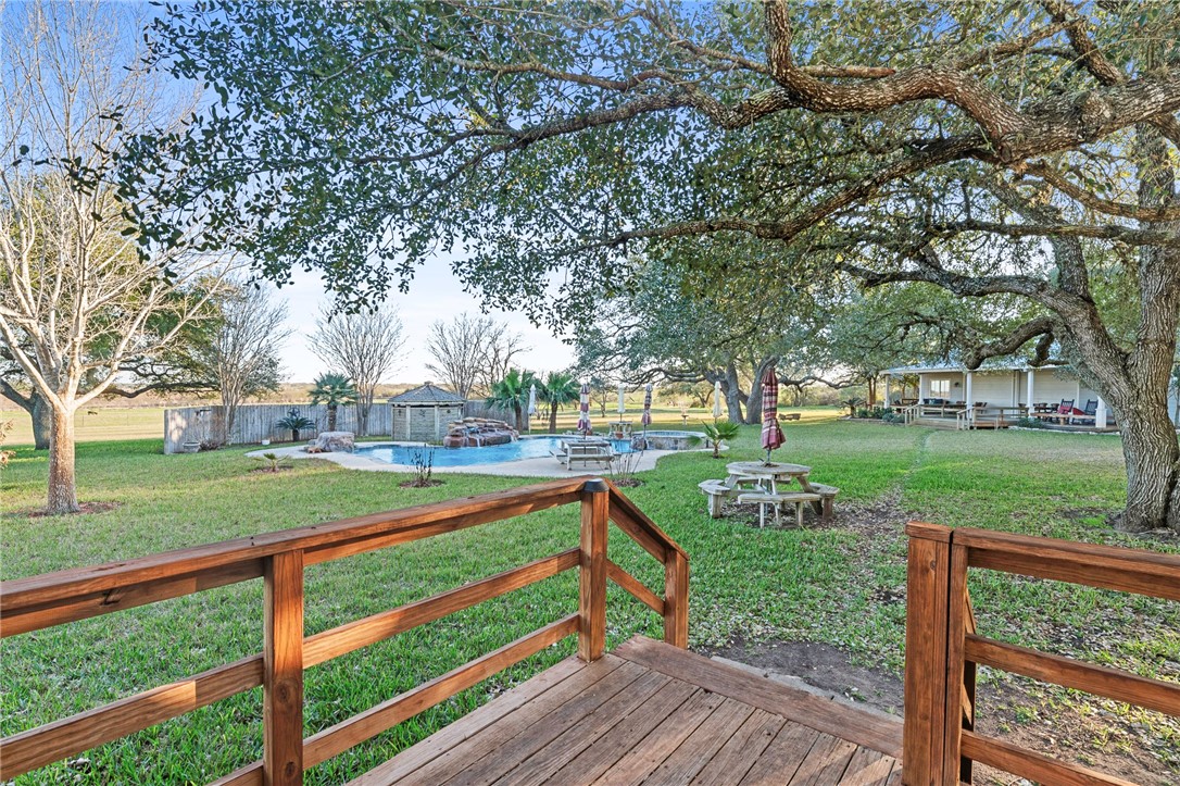 3052 Charco Road Property Photo 7