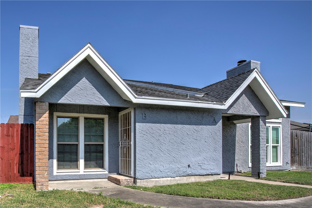 11201 Willowood Creek Unit B Dr Property Photo