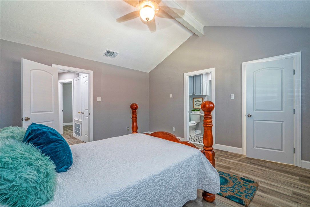 11201 Willowood Creek Unit B Dr Property Photo 15