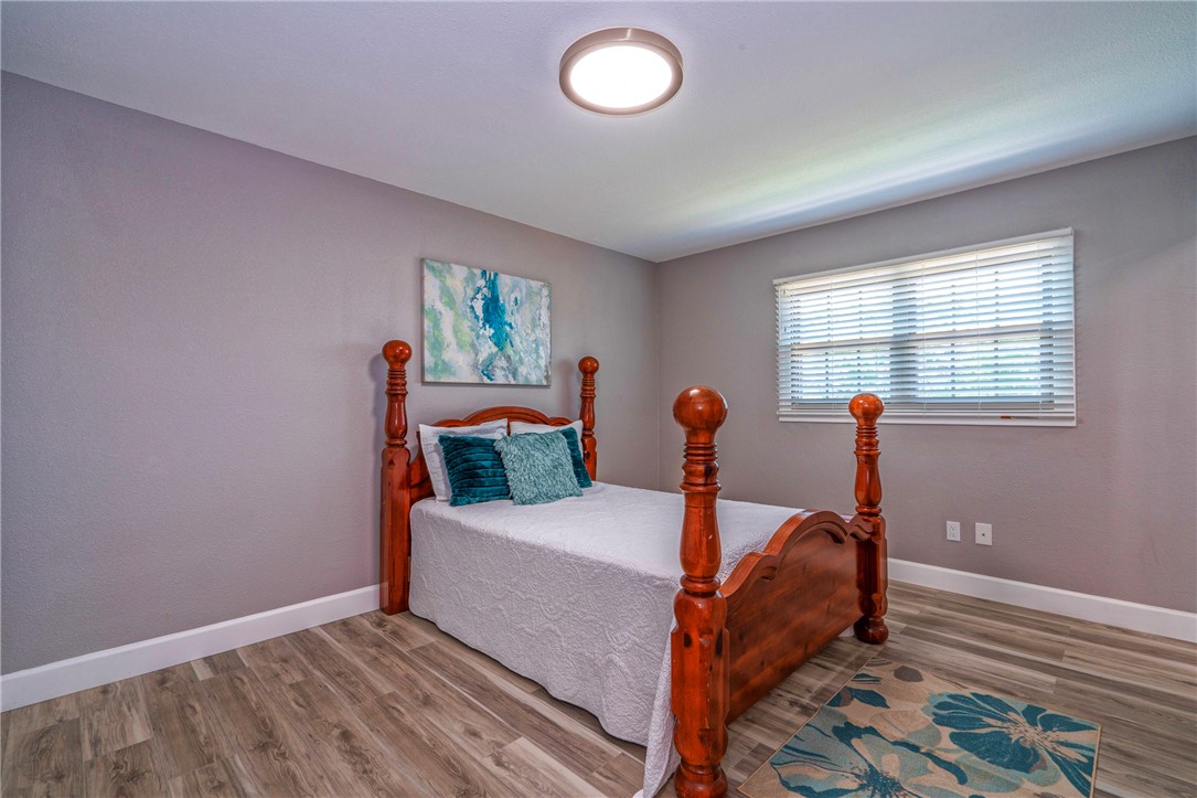 11201 Willowood Creek Unit B Dr Property Photo 18
