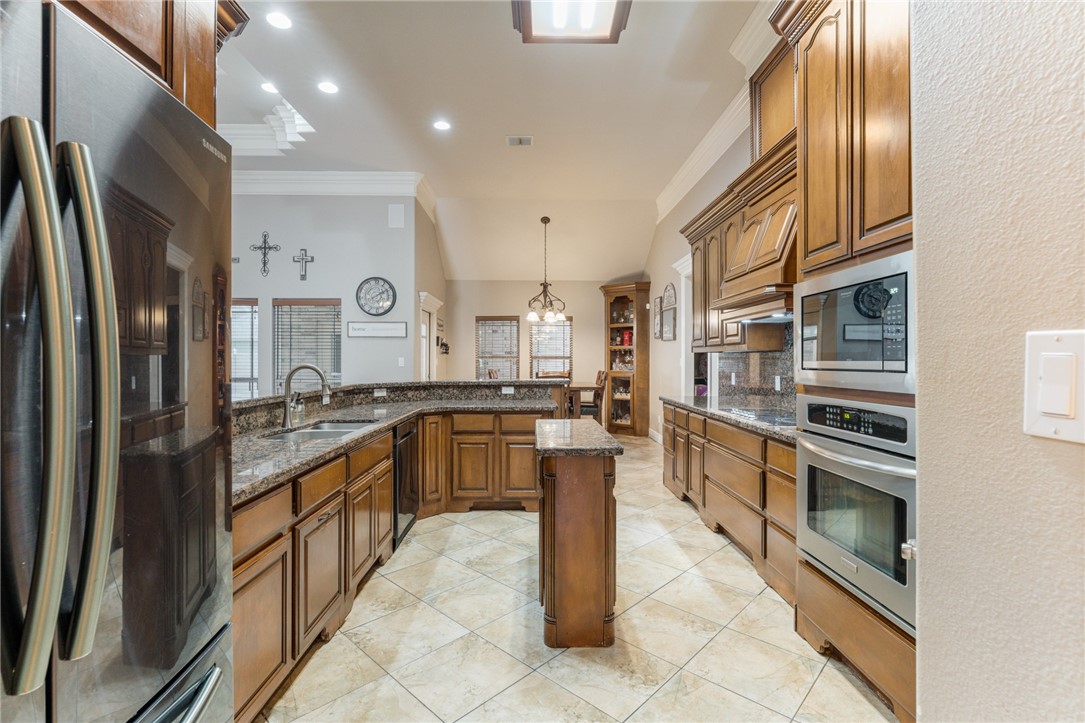 5713 Aava Property Photo 8