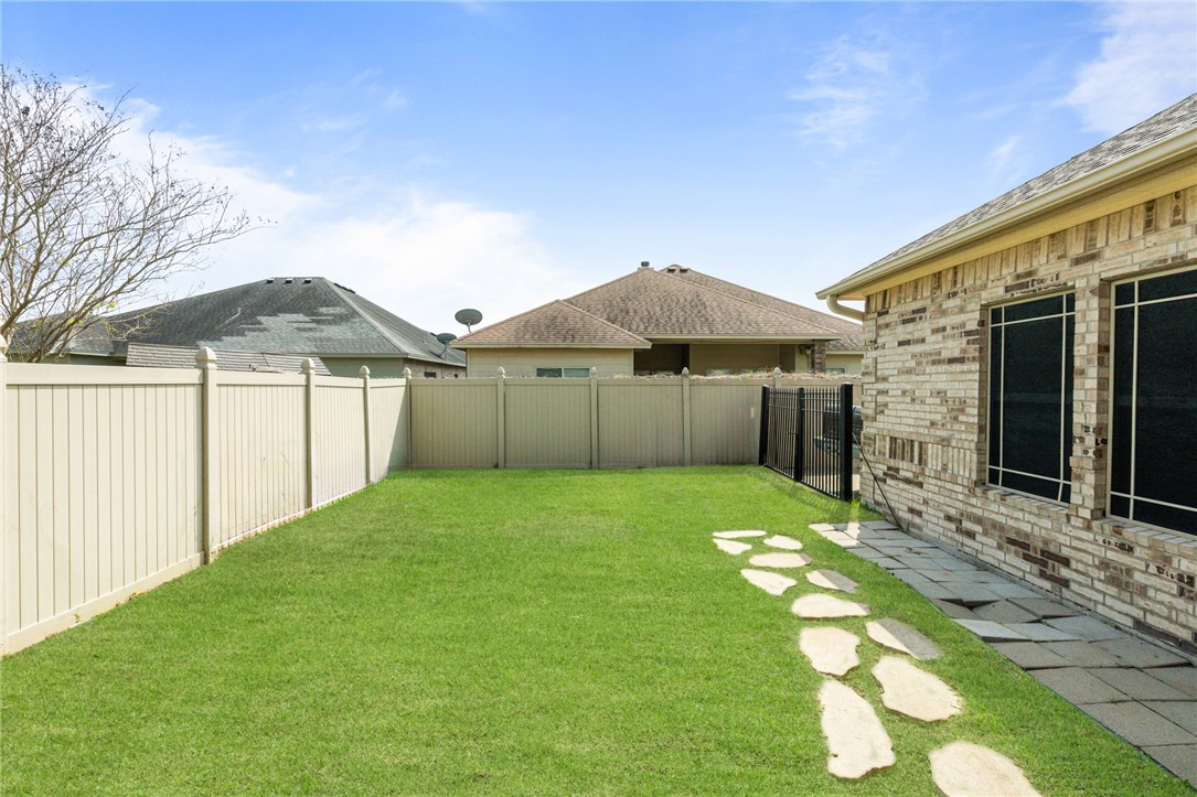 5713 Aava Property Photo 29