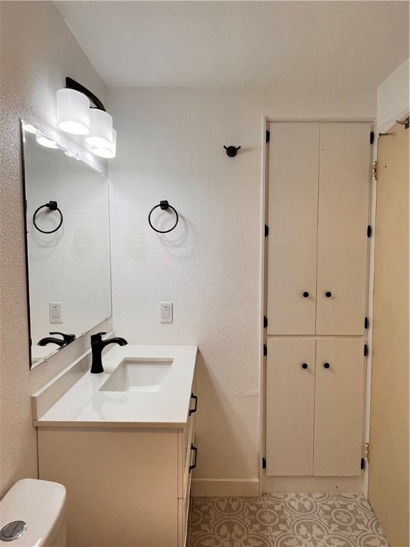 715 S Upper Broadway St 804 Property Photo 10