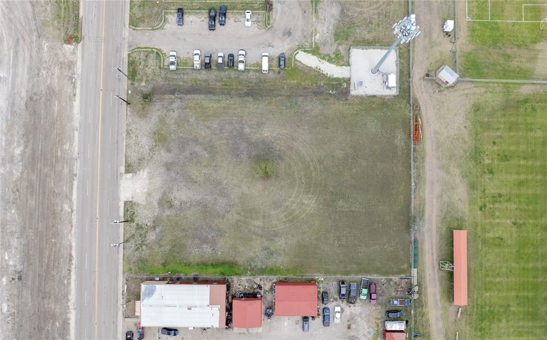 150 S Stadium Property Photo 4