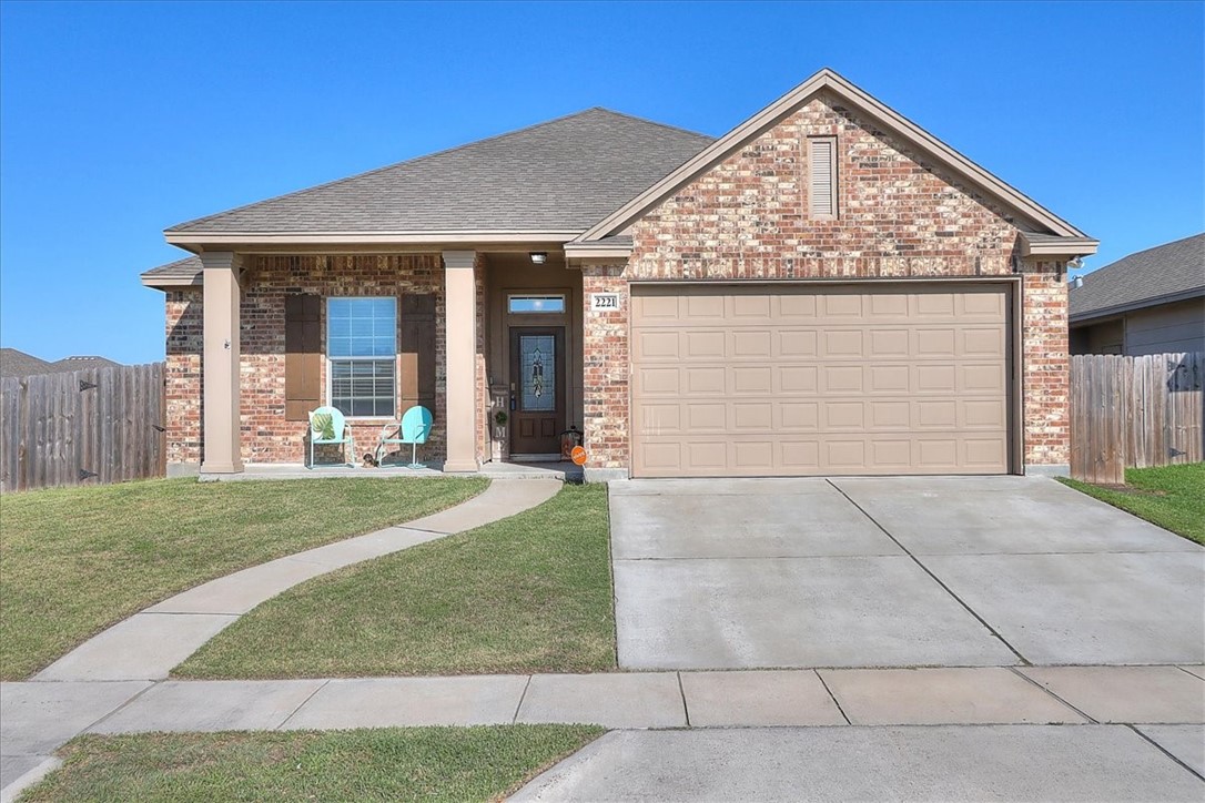 2221 Egret Dr Property Photo 1