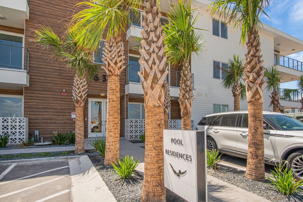 630 W Center 104 Property Photo 3