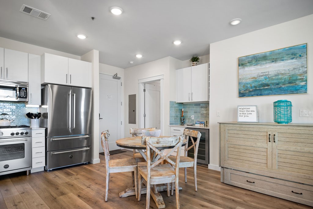 630 W Center 104 Property Photo 11