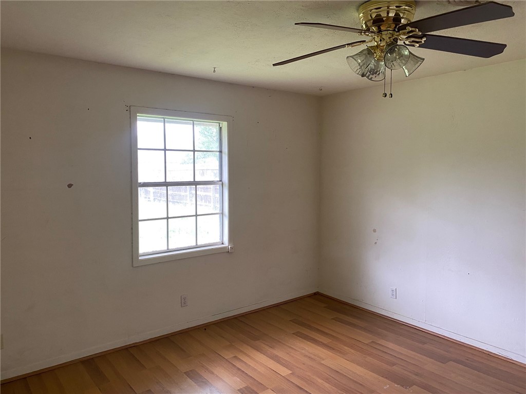 1709 Olmos Cir Property Photo 10