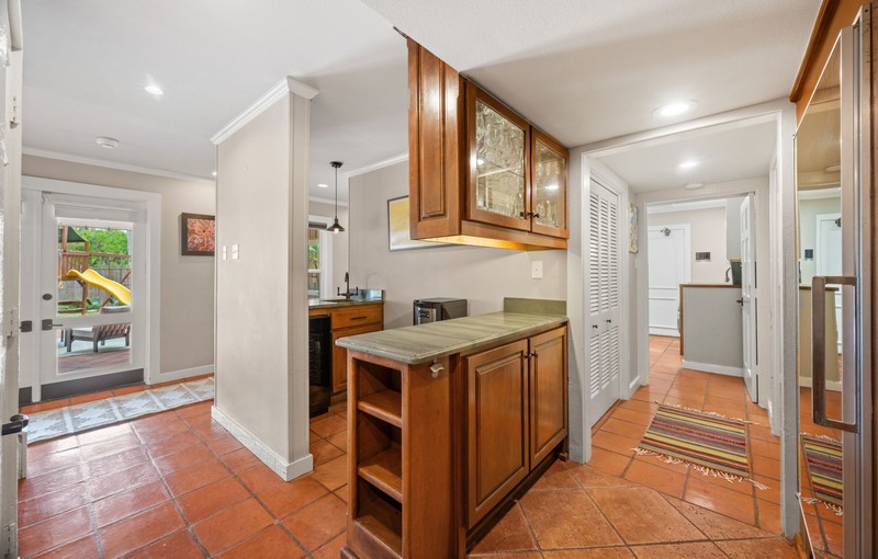 5541 Ocean Dr Property Photo 10